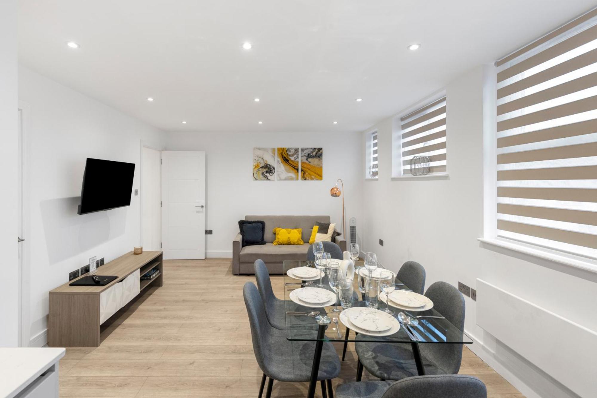 Luxurious 2 Bedroom - Apartment - Central Location Londra Esterno foto