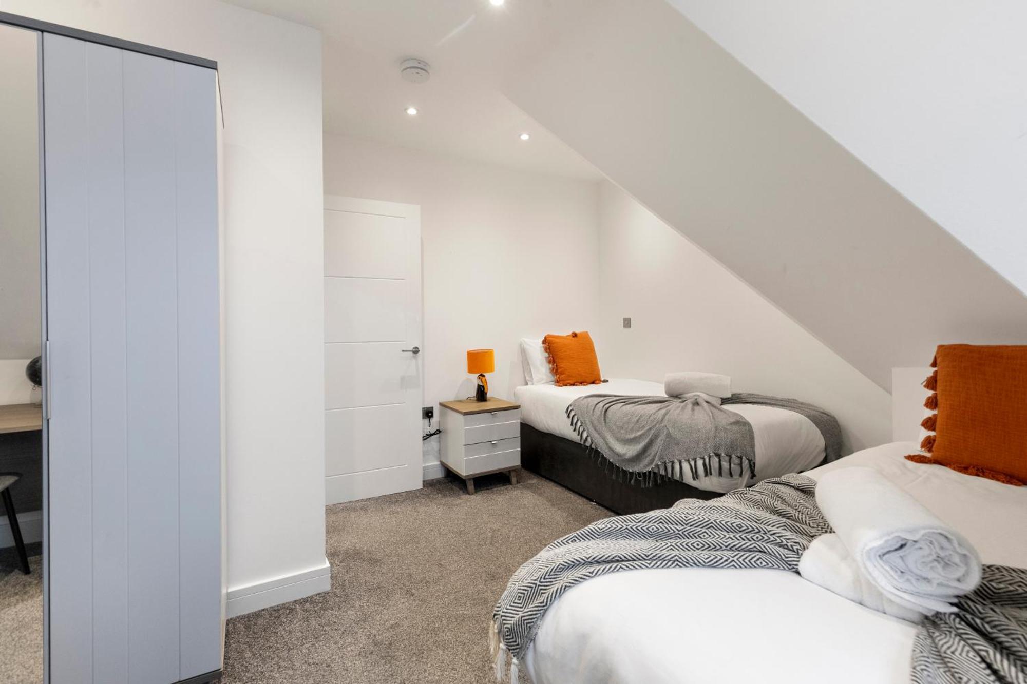 Luxurious 2 Bedroom - Apartment - Central Location Londra Esterno foto