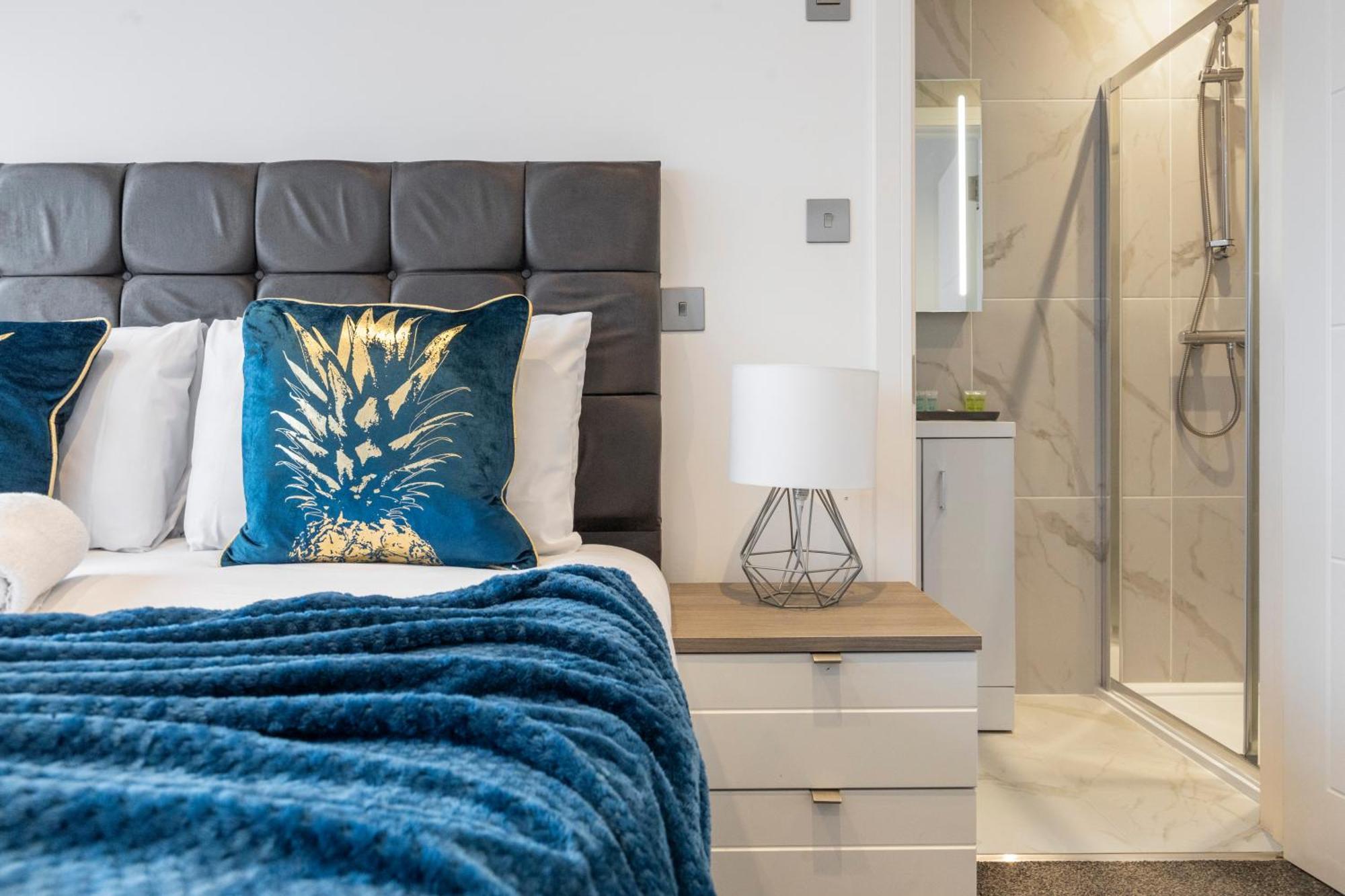 Luxurious 2 Bedroom - Apartment - Central Location Londra Esterno foto